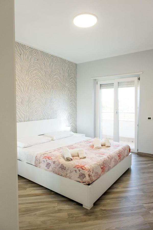 Odissea Luxury * Neapel