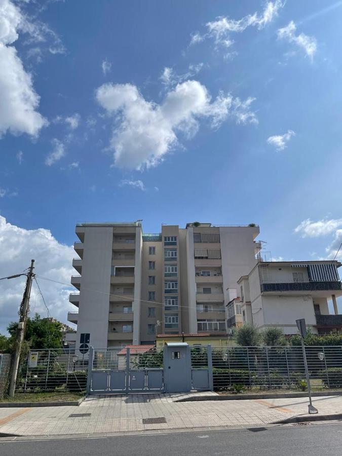 Odissea Luxury Neapel